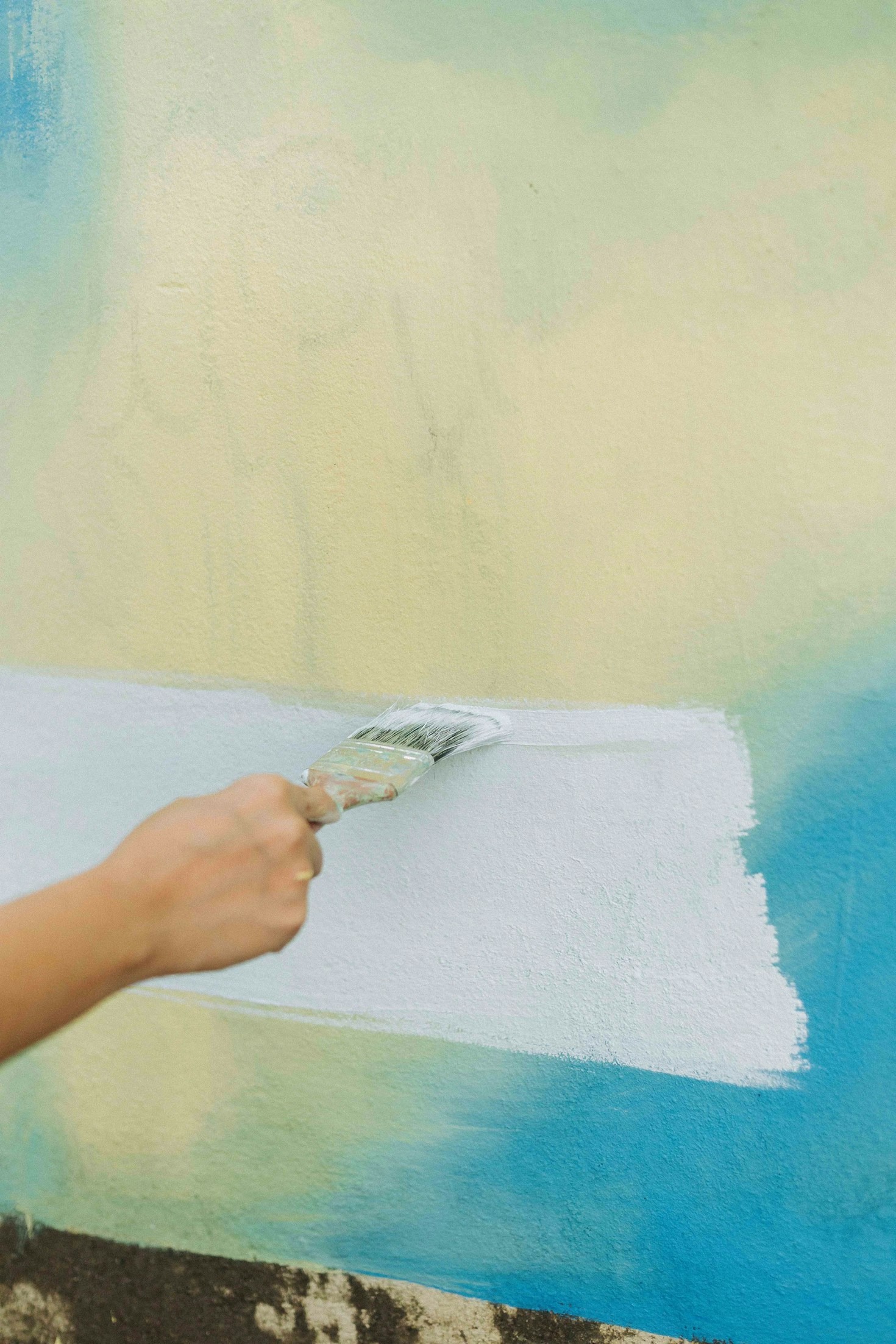 A Guide to Preparing Your Home for Painting